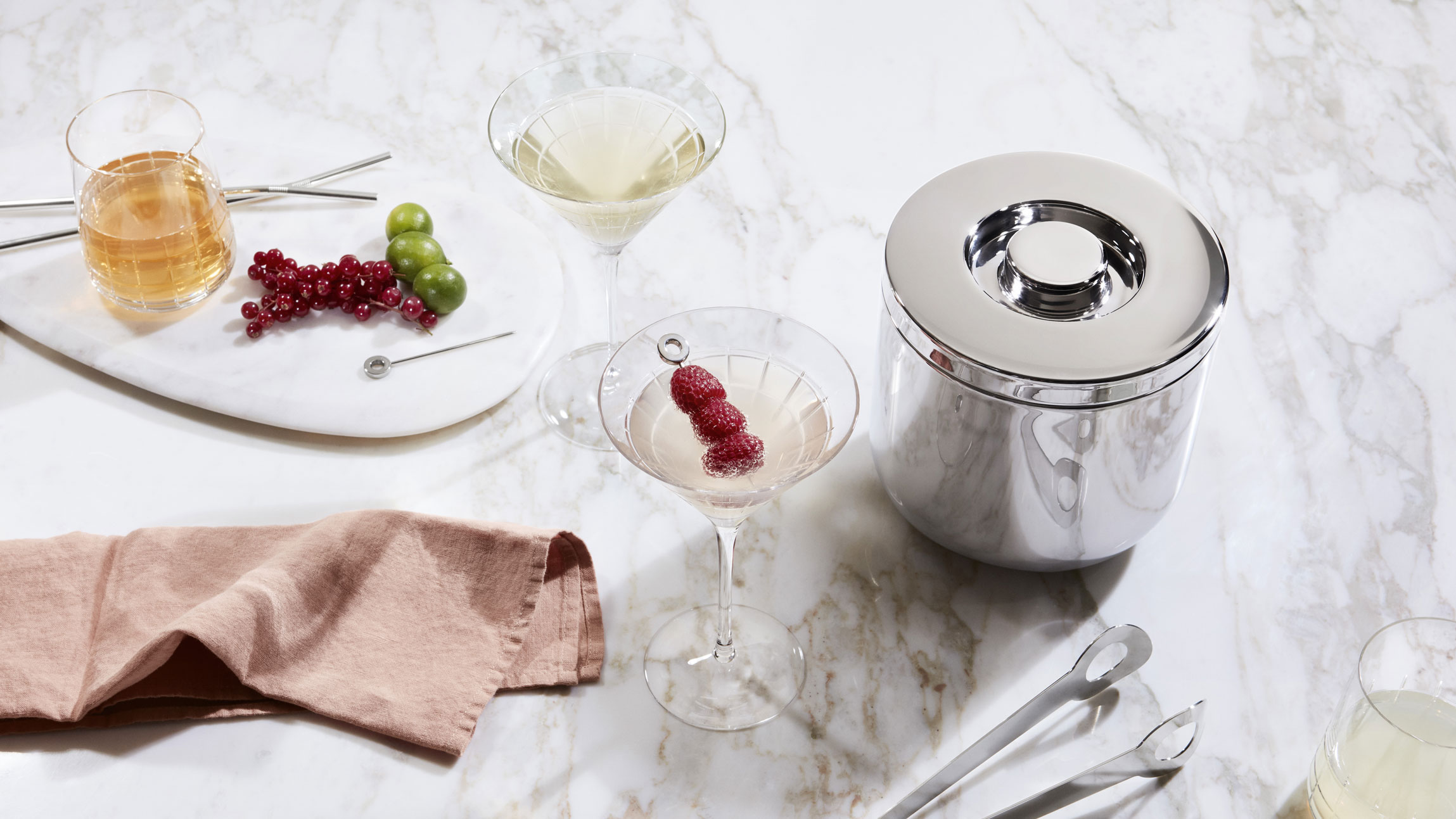 The Insulated Ice Bucket