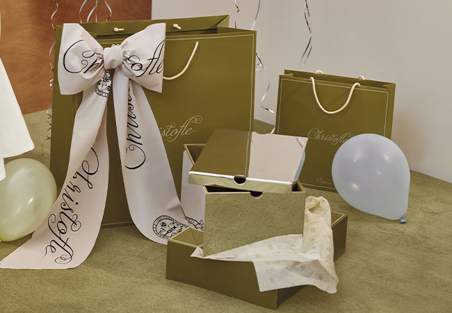 Silver-plated Sneakers box